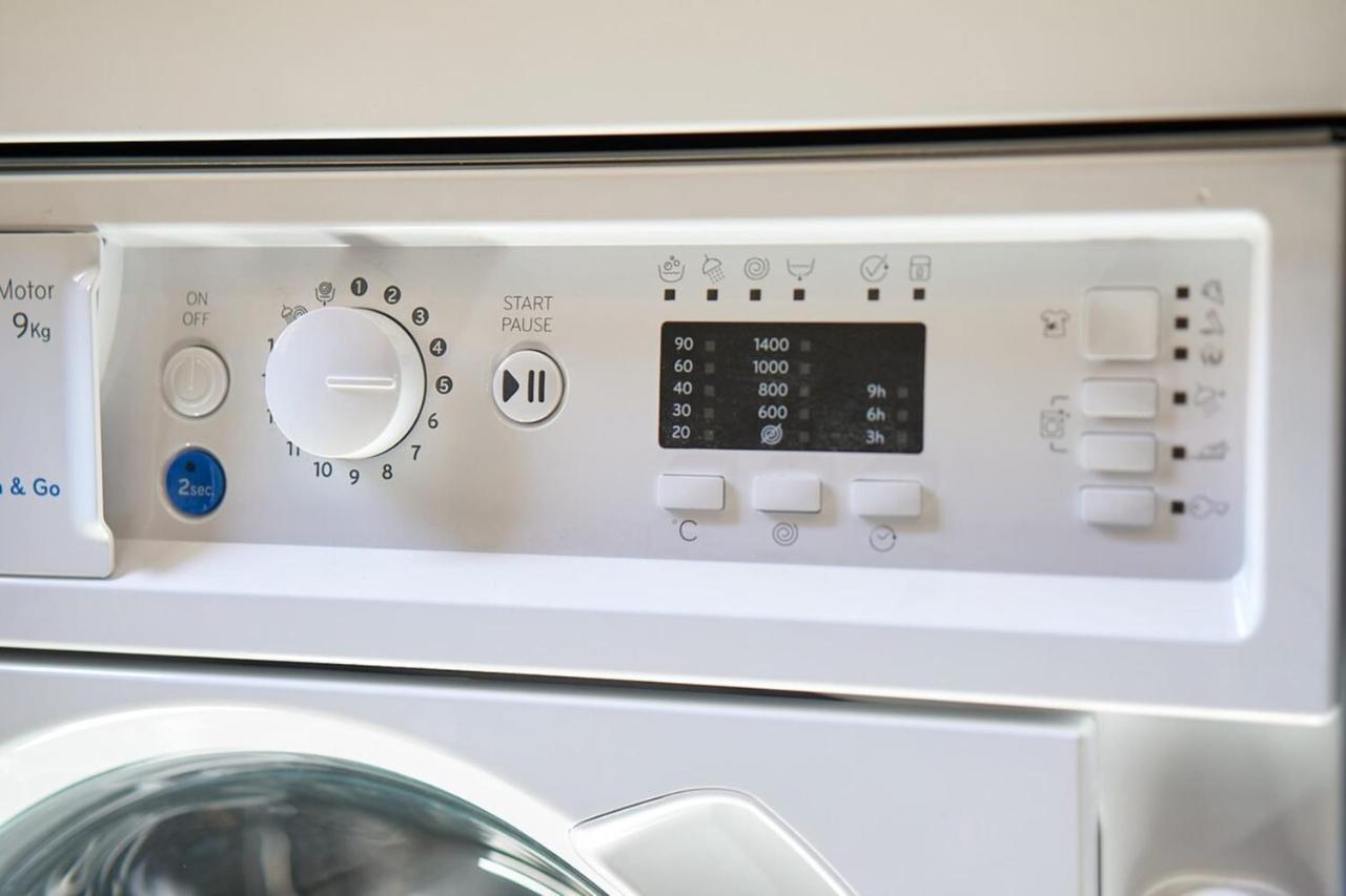 Appartamento Chez Jules- Charmant 4 Pers- Metro Charpennes Villeurbanne Esterno foto