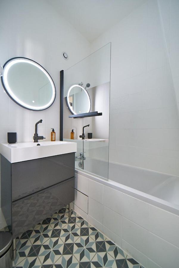 Appartamento Chez Jules- Charmant 4 Pers- Metro Charpennes Villeurbanne Esterno foto